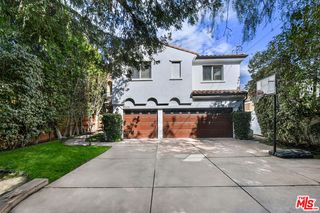 15525 Morrison St, Sherman Oaks, CA 91403