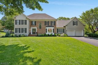 42 Valley Rd, Randolph, NJ 07869