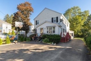 21 Glendale St, Brockton, MA 02302