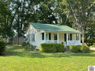 514 Caledonia Rd, Cadiz, KY 42211