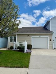 204 S  Main St #2, Saint Marys, OH 45885