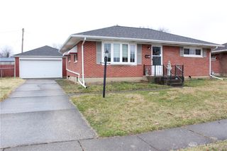 1130 Westmont Dr, Springfield, OH 45503