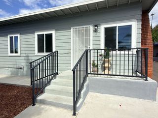 523 N  Citrus Ave, Vista, CA 92084