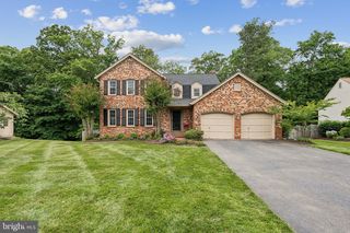 12564 Quincy Adams Ct, Herndon, VA 20171