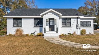 24701 US Highway 98, Elberta, AL 36530