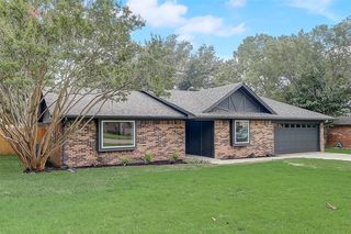 607 Field St, Colleyville, TX 76034