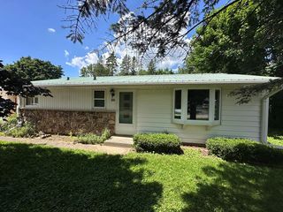 923 Laduron DRIVE, Mishicot, WI 54228