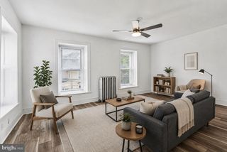 270 Dupont St, Philadelphia, PA 19128