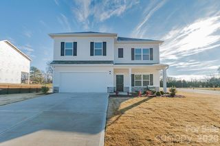 16 Wendall Ln, Concord, NC 28025