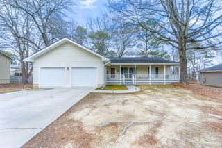 310 Ridgecrest Dr, La Fayette, GA 30728
