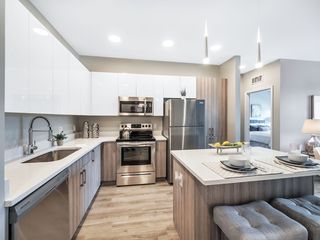 8020 Wadi Blvd #A206, White Lake, MI 48386