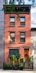 58 Downing St, New York, NY 10014