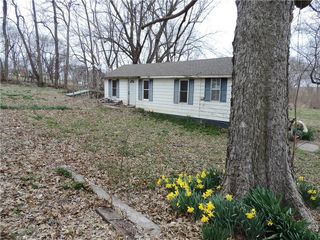 402 E  Vermont St, Highland, KS 66035