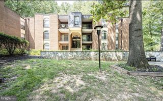 3354 Woodburn Rd #12, Annandale, VA 22003