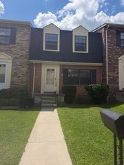 37 Heather Hill Rd, Baltimore, MD 21228