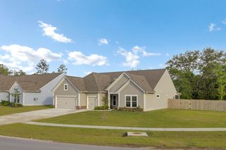 3154 Hugh Bennett Dr, Johns Island, SC 29455
