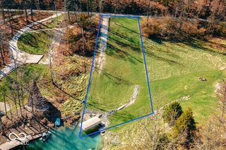 11291 W  Grandview Dr, Columbus, IN 47201