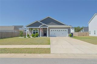 137 Wright Woods Ln, Raeford, NC 28376