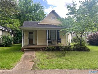 503 Prospect Dr SE, Decatur, AL 35601