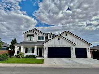448 E  4160 S, Washington, UT 84780