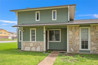 2800 Longmire Dr #59, College Station, TX 77845