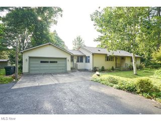 3260 Medina Line Rd, Richfield, OH 44286