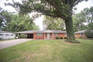 317 N  Grant Dr, Mascoutah, IL 62258