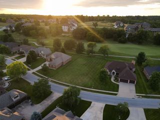 3237 W Rivulet Pass, Springfield, MO 65810