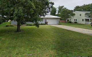 240 4th St SE, Glenville, MN 56036