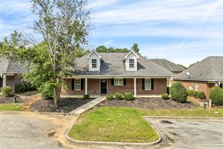 807 W  Longleaf Dr #22, Auburn, AL 36832