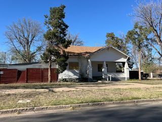523 E  5th St, Roswell, NM 88201