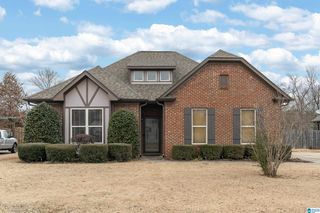 865 Barkley Dr, Alabaster, AL 35007