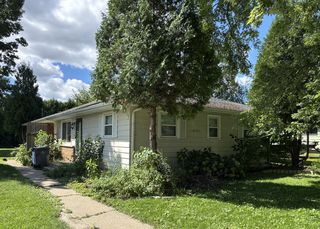 6321 Roselawn Ave, Madison, WI 53716