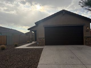 36987 N  Sidewinder Dr, San Tan Valley, AZ 85140