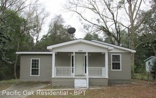 2313 Old Military Rd, Mobile, AL 36605
