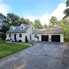 54 Brandy Brook Rd, Scituate, RI 02857