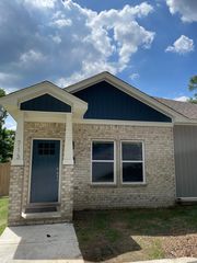 725 5th Ave #725, Conway, AR 72032