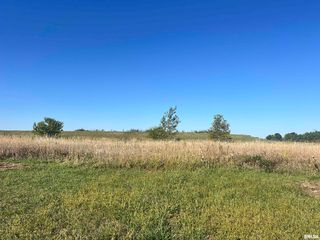 87 Kyle Ct, Metamora, IL 61548