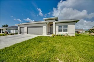 218 NW 3rd Pl, Cape Coral, FL 33993
