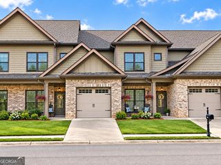 1007 Alleppy Rd, Statham, GA 30666