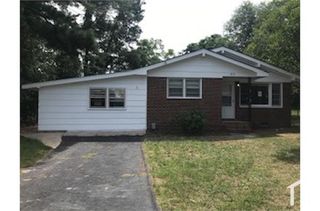 The Astoria Apartments Hope Mills Nc Trulia