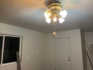 13327 Beverly Park Rd, Lynnwood, WA 98087