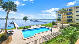 1202 S Lake Drive #204, Lantana, FL 33462