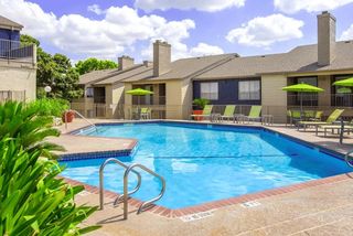 3431 Oakdale St #1502, San Antonio, TX 78229