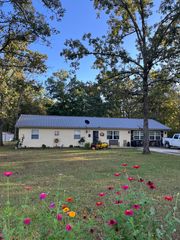 10417 Private Road 6687, West Plains, MO 65775