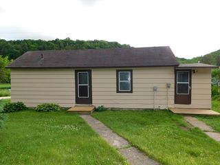 S2385 County Rd S, Westby, WI 54667