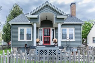1255 N  Main St, Canton, IL 61520