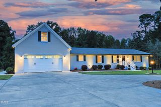 611 N  Main St, Rolesville, NC 27571
