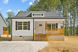 1707 Wendell St, Dalton, GA 30721