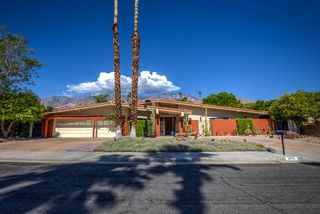 2055 S  Tulare Dr, Palm Springs, CA 92264